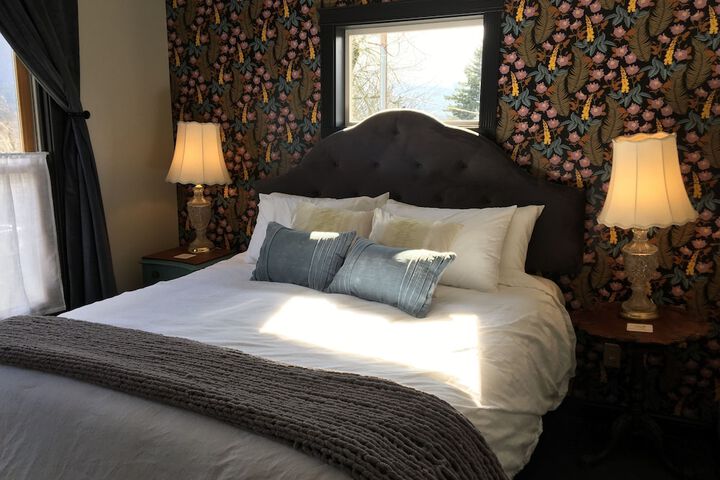 Room 46 of 92