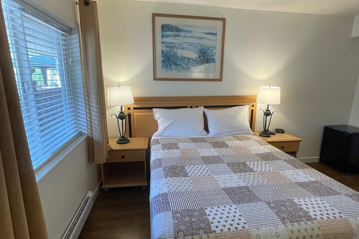 Room 43 of 62
