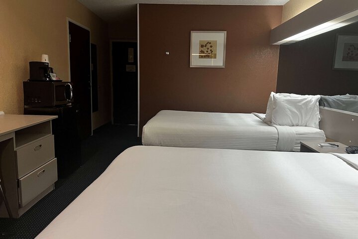 Room 22 of 29
