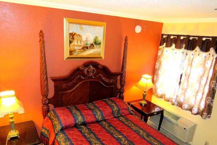 Room 29 of 36