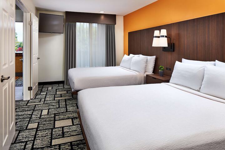 Best Western Plus Meridian Inn & Suites Anaheim-Orange