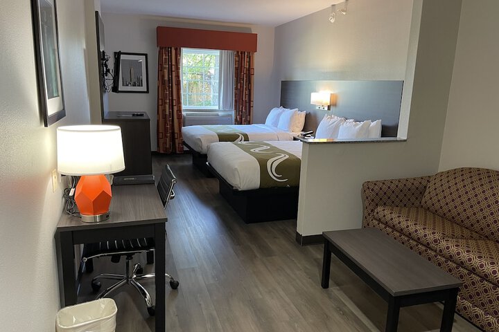 Room 22 of 36