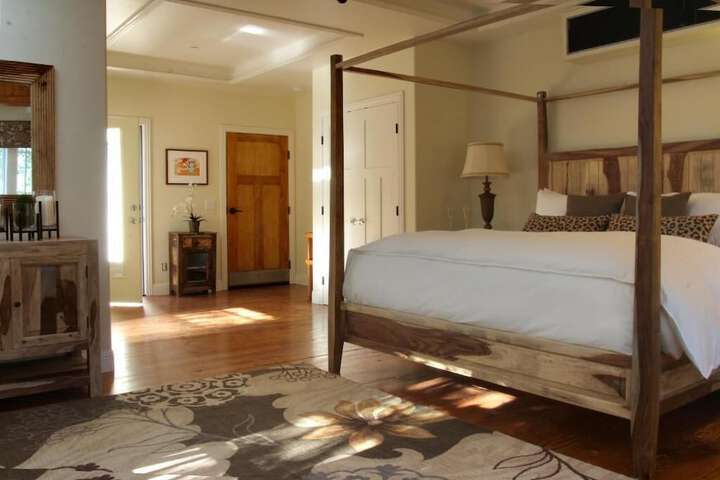Room 43 of 117