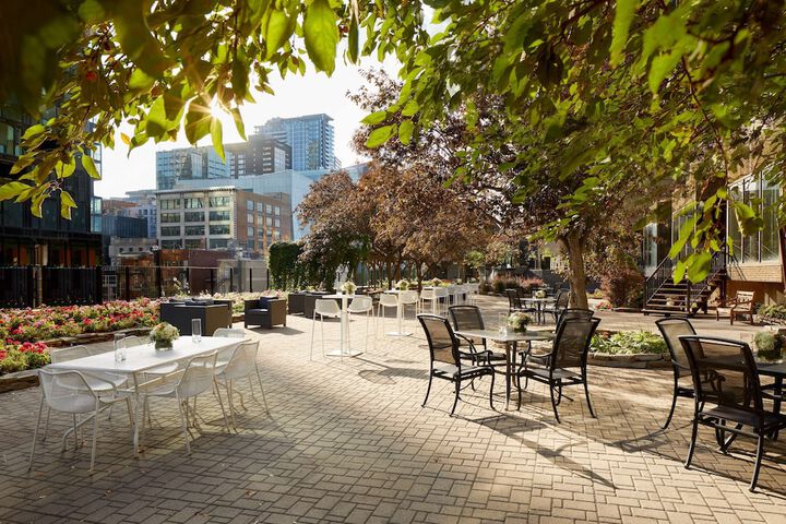 DoubleTree by Hilton Montreal