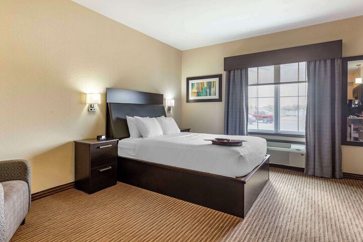 Quality Inn & Suites