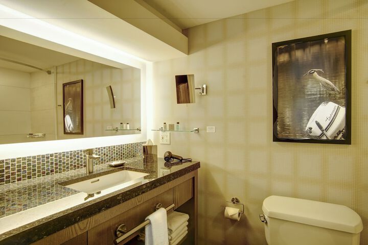 Room 8 of 42