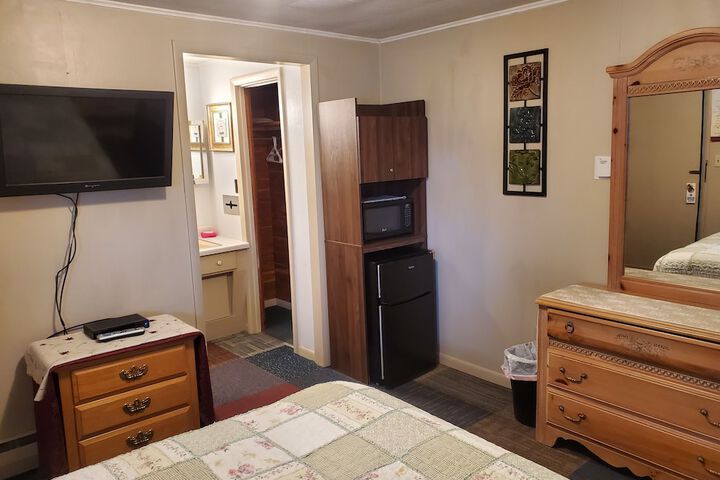 Room 71 of 115