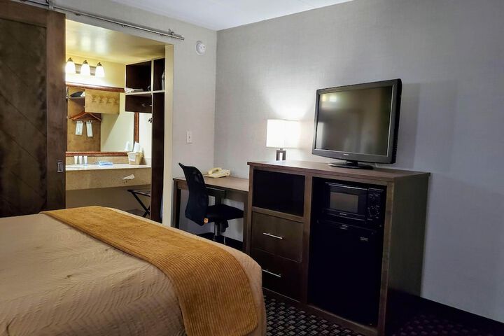 Room 14 of 47