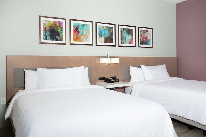 Room 50 of 78