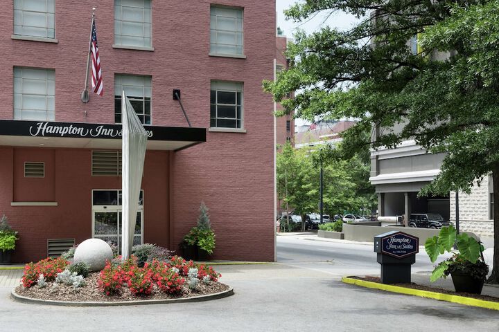 Hotel 6 of 56