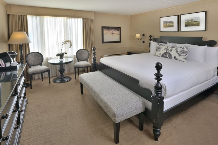 Room 6 of 20