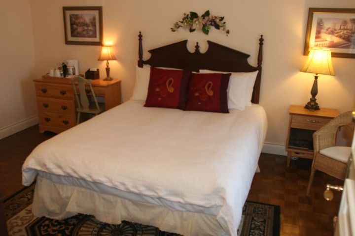 Room 14 of 66