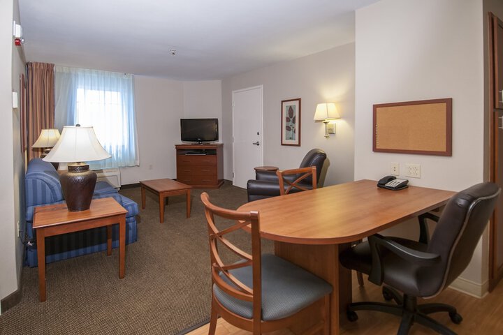 Room 18 of 31