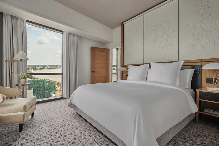 Four Seasons Hotel New Orleans