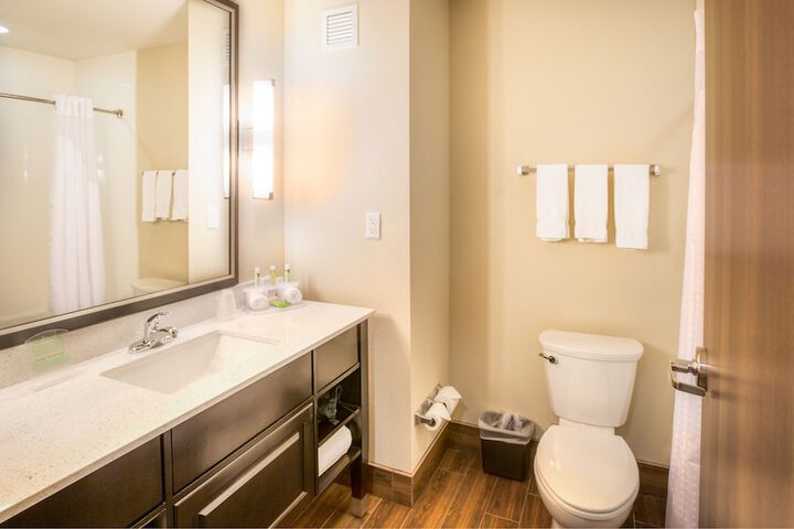 Holiday Inn Express Wichita South by IHG