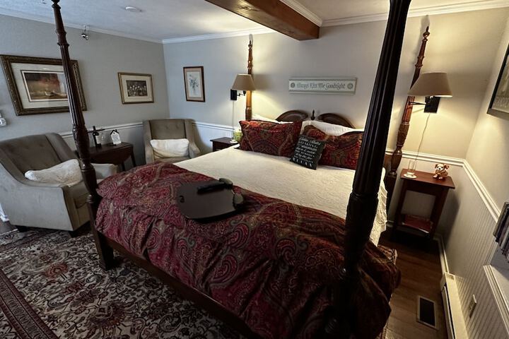 Room 133 of 200