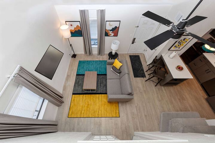 Room 42 of 75