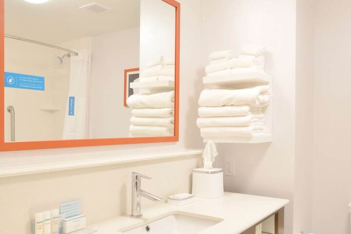 Hampton Inn & Suites Menomonie-UW Stout