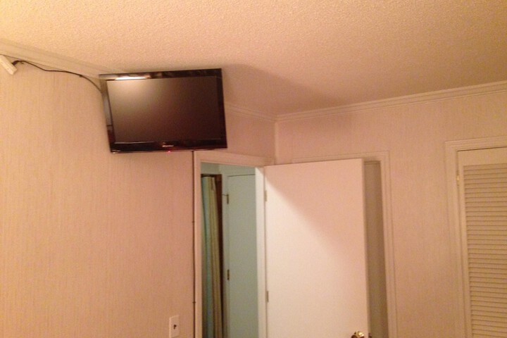Room 26 of 64