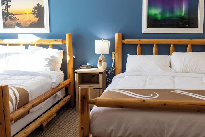 Nisswa Hotel and Suites