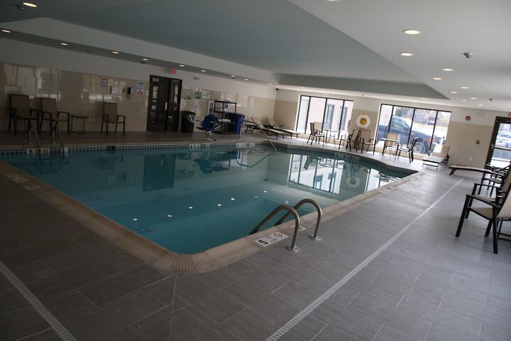 Pool 13 of 61