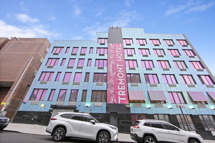 Tremont Hotel