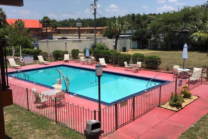 Regency Inn
