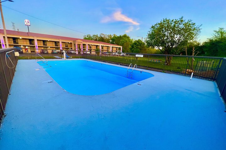Pool 3 of 19