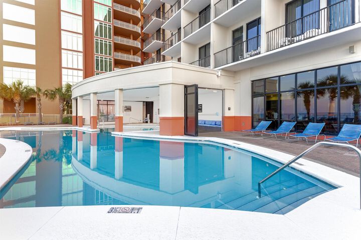 Hampton Inn & Suites Orange Beach / Gulf Front