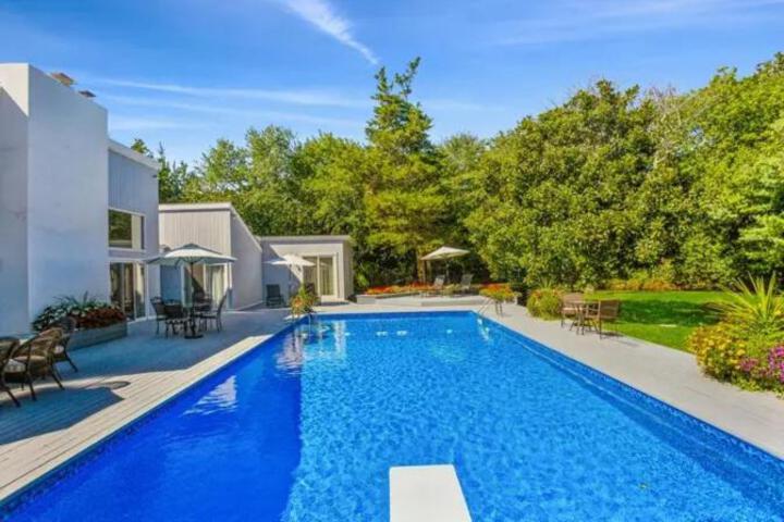 Villa Xmart - Luxury with pool