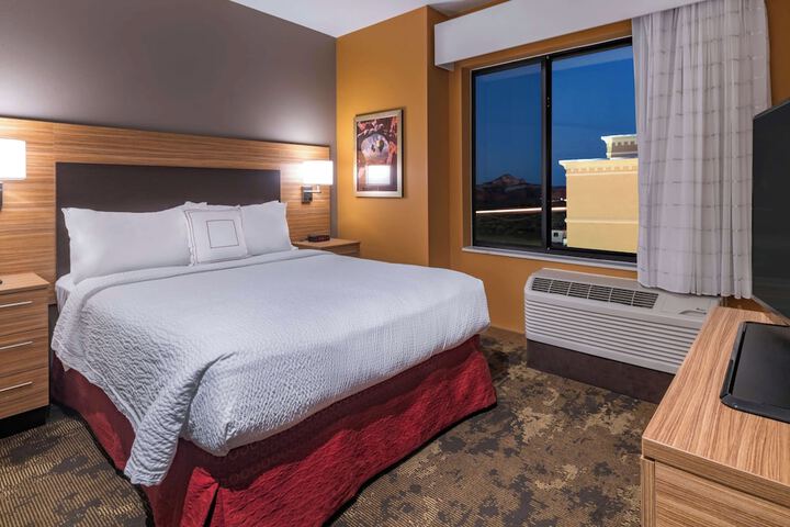 TownePlace Suites by Marriott Gallup