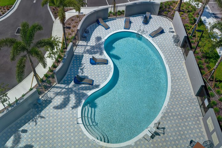 Pool 9 of 49