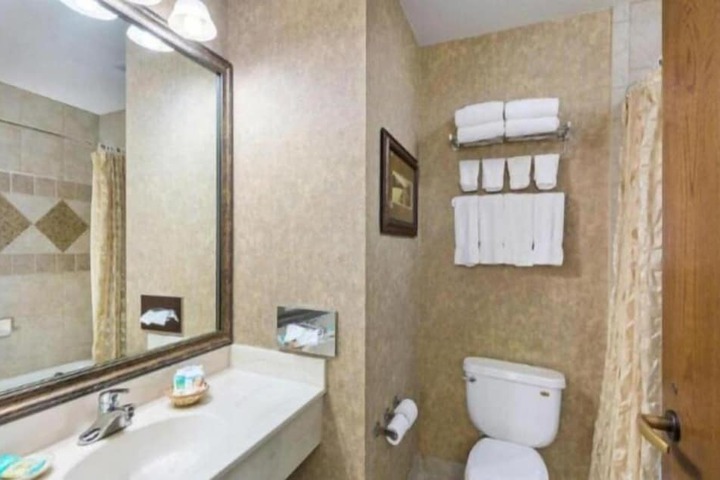 Arrowwood Resort Hotel and Conference Center - Alexandria MN