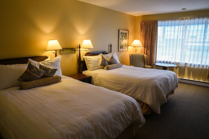 Pacific Inn