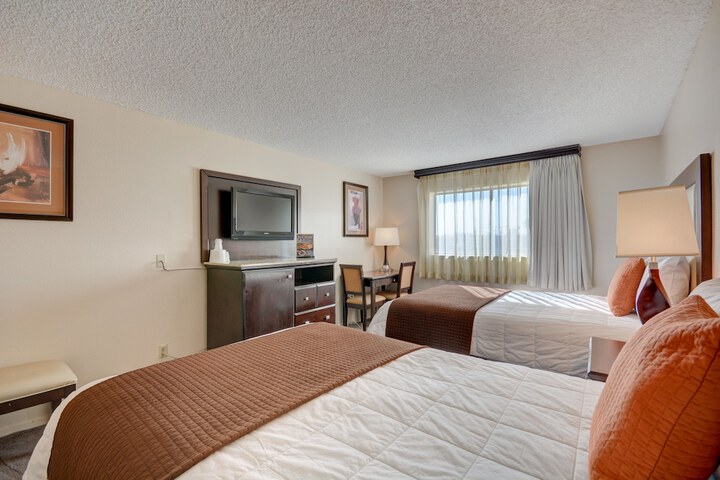Room 16 of 42