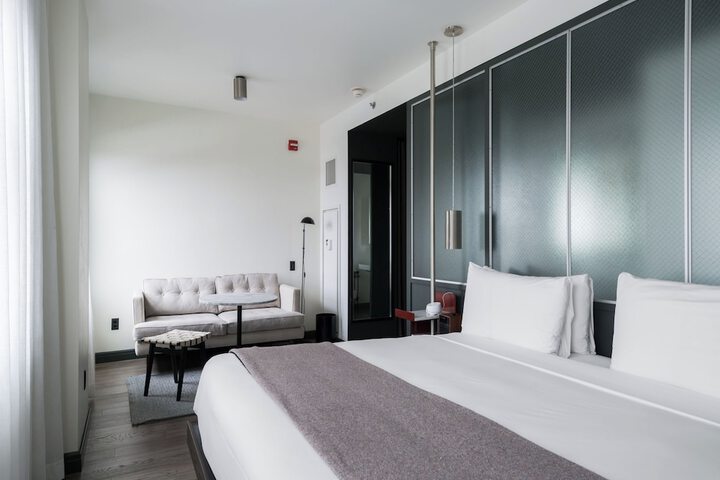 Room 44 of 88