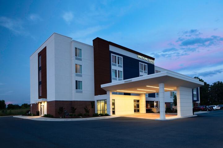 Hotel 4 of 28
