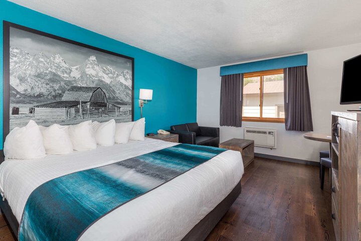 Room 40 of 63