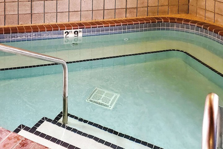 Pool 3 of 33
