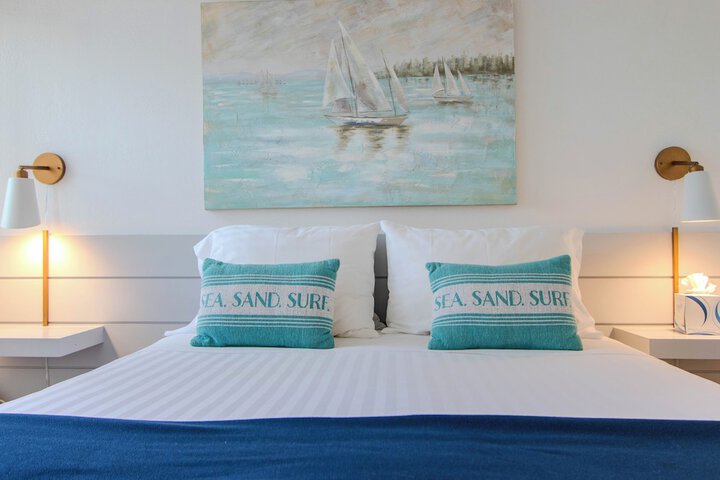 The Surf Club