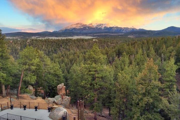 Pikes Peak Paradise Bed and Breakfast