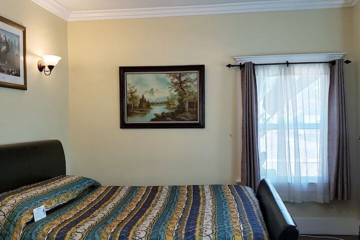 Room 20 of 52