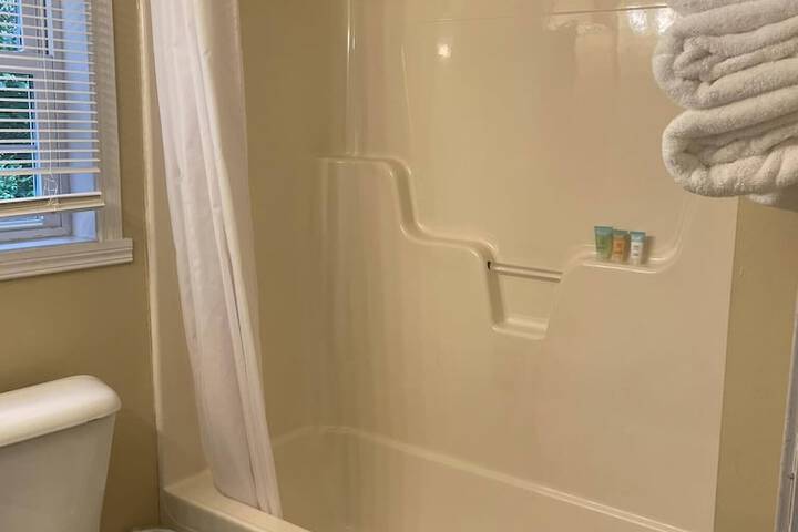 Grand Beach Inn