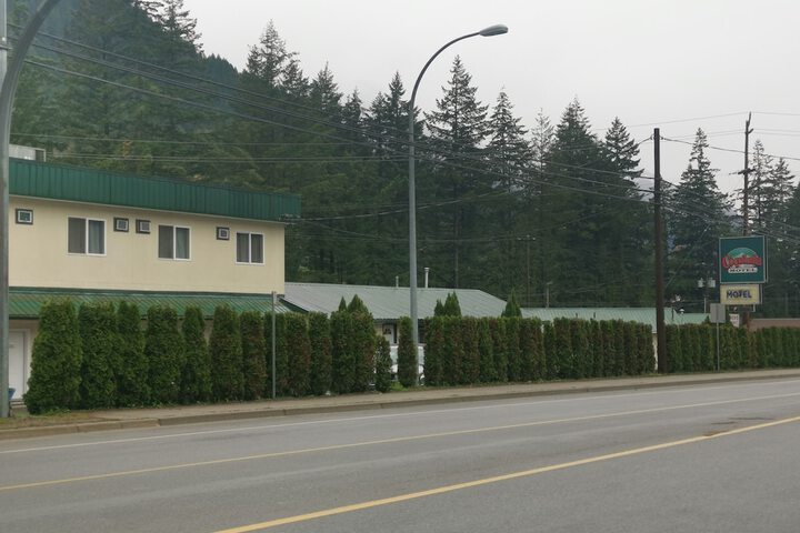 Coquihalla Motel