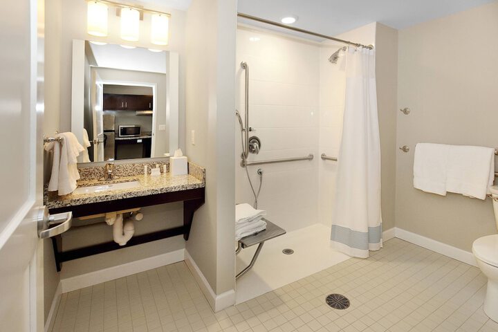 TownePlace Suites Grove City Mercer / Outlets