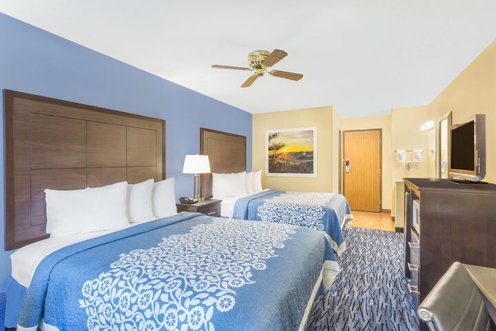 Room 8 of 20