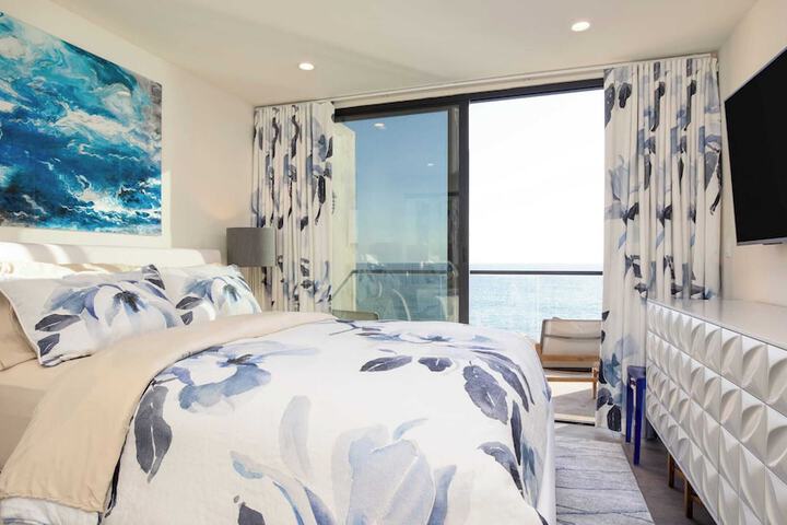 Matador by Avantstay Ocean Front Malibu Pad w / Rooftop Patio