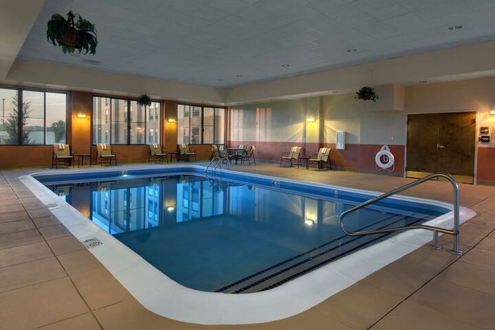 Pool 4 of 44