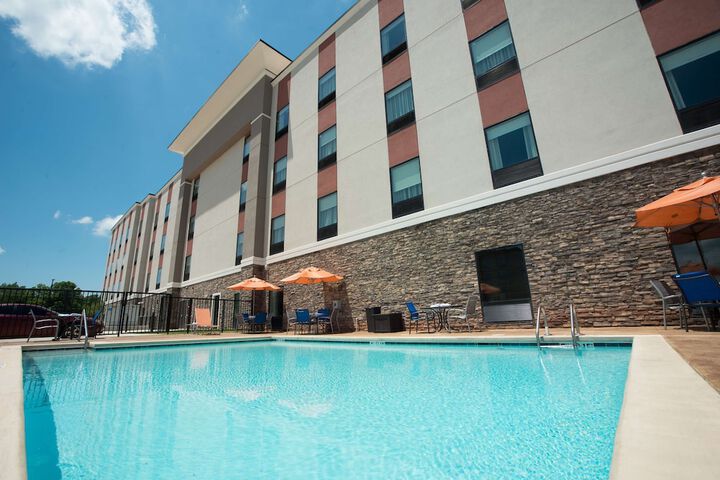 Pool 4 of 28