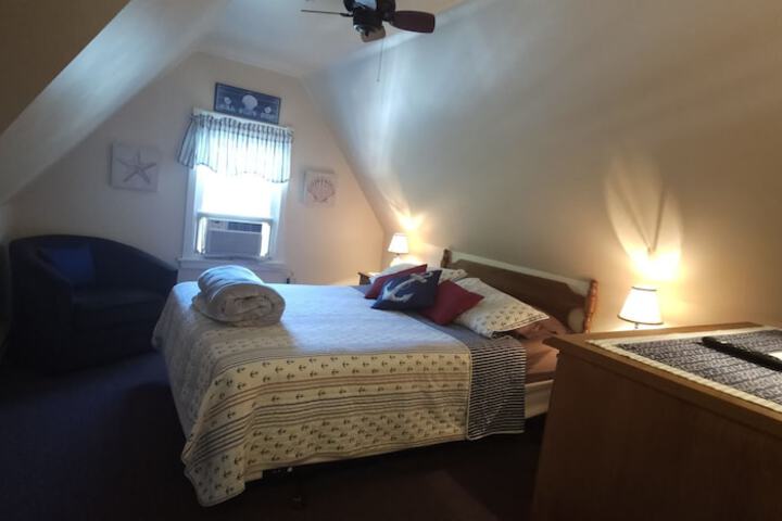 Room 80 of 125
